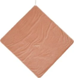 Koeka Omslagdoek Teddy Oddi - Lichtbruin - 100x100cm 18 Koeka Omslagdoek Teddy Oddi - Lichtbruin - 100x100cm -Peuterpaleis Winkel 1134x1200 7