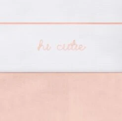Jollein Baby Laken Ledikant 120x150cm Hi Cutie - Pale Pink 12 Jollein Baby Laken Ledikant 120x150cm Hi Cutie - Pale Pink -Peuterpaleis Winkel 1200x1188 11