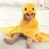 Merkloos Badcape - Babycape - Fleecedeken - Maxi Cosy Deken - Kraam Cadeau - Capuchon - Eend Print 1 Merkloos Badcape - Babycape - Fleecedeken - Maxi Cosy Deken - Kraam Cadeau - Capuchon - Eend Print -Peuterpaleis Winkel 1200x1200 1096