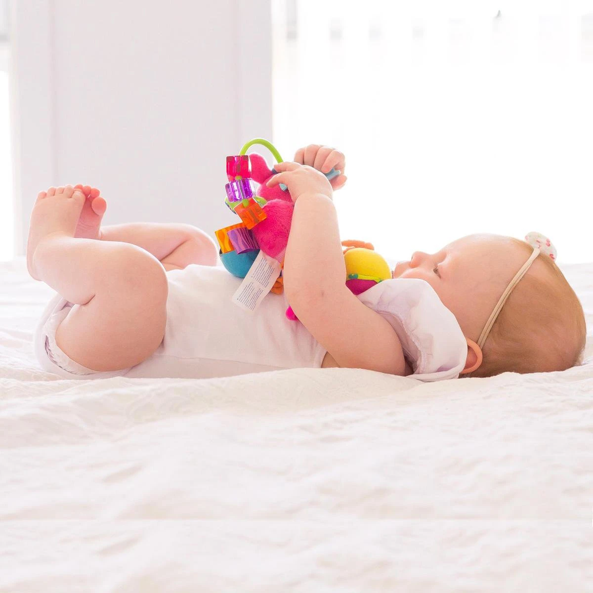 Playgro Clip Clop Rammelaar - Roze - Activiteitenspeeltje - Kraamkado 5 Playgro Clip Clop Rammelaar - Roze - Activiteitenspeeltje - Kraamkado - Afbeelding 3