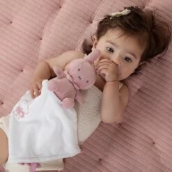 Tiamo Collection Knuffeldoekje Nijntje - Pink Baby Rib 13 Tiamo Collection Knuffeldoekje Nijntje - Pink Baby Rib -Peuterpaleis Winkel 1200x1200 1233