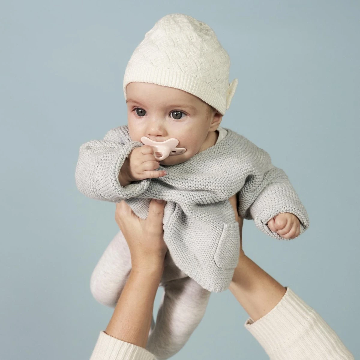 Difrax Fopspeen 0-6 Maanden Dental - Lichblauw/Grijs/Lichtroze/Roodbruin - Orthodontische Speen - 4 Stuks 7 Difrax Fopspeen 0-6 Maanden Dental - Lichblauw/Grijs/Lichtroze/Roodbruin - Orthodontische Speen - 4 Stuks - Afbeelding 5