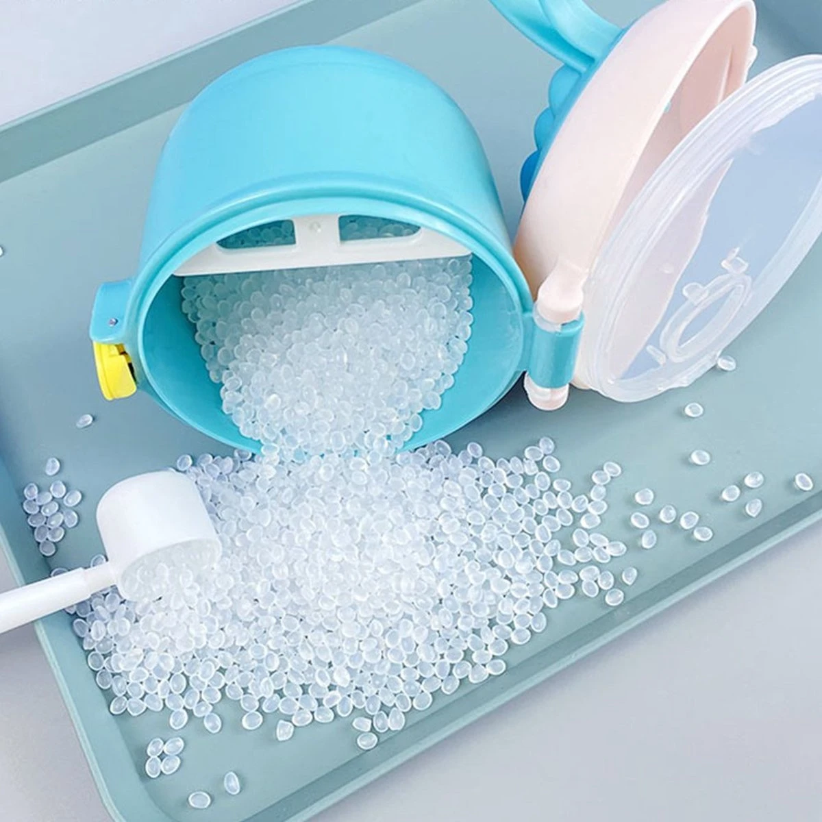 Babyvoeding Dispenser - Baby Melkpoeder Doseer Box - Reisbox - Opbergdoos Voor Voeding - Dispenser Met Schep 440ML - Paars 10 Babyvoeding Dispenser - Baby Melkpoeder Doseer Box - Reisbox - Opbergdoos Voor Voeding - Dispenser Met Schep 440ML - Paars - Afbeelding 8