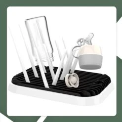 STACK Flessen Droogrek Met Flessenborstel | Zwart - Geschikt Voor Flessen En Doppen - Droogrek Voor Flessen - Baby Flessenrek - Afdruiprek Baby - Drying Rack - Babyfles Droogrek - Afdruiprek Fles Met Lekbak - Afdruiprek - Babyflessen - Flessenrek -Peuterpaleis Winkel 1200x1200 1586