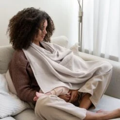 Doomoo Basics - Mom'n Play Tetra Almond - Veelzijdige Borstvoedingsdoek - Biokatoen 11 Doomoo Basics - Mom'n Play Tetra Almond - Veelzijdige Borstvoedingsdoek - Biokatoen -Peuterpaleis Winkel 1200x1200 2201