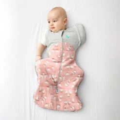 Love To Dream™ Swaddle Up™ Overgangsslaapzak – Medium 6 - 8,5 Kg – 2.5 TOG (16°C- 20°C) – Pink – Fase 2 Uitbakeren -Peuterpaleis Winkel 1200x1200 2517