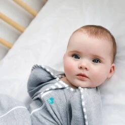 Love To Dream™ Babyslaapzak Swaddle Up™ - Inbakeren - Baby 0-2 Maanden - 2.2-3.8 Kg - All Season - Grijs -Peuterpaleis Winkel 1200x1200 2681