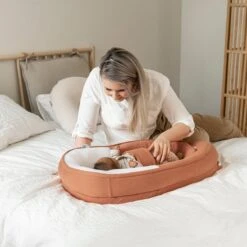 Doomoo Cocoon - Babynestje - Organisch Katoen - 74 X 46 Cm - Tetra Jersey Terracotta -Peuterpaleis Winkel 1200x1200 2755