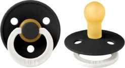 BIBS Fopspeen Maat 1 0-6 Maanden Glow Black & Glow Dark Oak - Natuurrubber Baby Speen 2 Stuks Glow In The Dark 12 BIBS Fopspeen Maat 1 0-6 Maanden Glow Black & Glow Dark Oak - Natuurrubber Baby Speen 2 Stuks Glow In The Dark -Peuterpaleis Winkel 1200x649 3