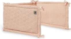 Jollein Bedomrander River Knit 180x35cm - Pale Pink -Peuterpaleis Winkel 1200x659 2
