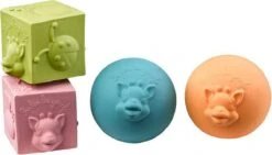 Sophie De Giraf - So Pure - Ballen En Blokken -Peuterpaleis Winkel 1200x683