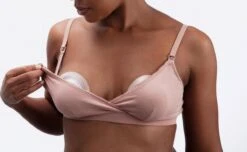 Elvie Catch Veilige Borstschelpen - Lekbeveiliging - BPA-vrij - Comfortabel - Discreet - Herbruikbaar - 2 Stuks -Peuterpaleis Winkel 1200x737 4