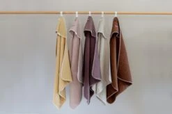 Koeka Omslagdoek Baby Wafel Antwerp - Zand -Peuterpaleis Winkel 1200x799 72