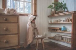 Koeka Omslagdoek Teddy Oddi - Roze - 100x100cm -Peuterpaleis Winkel 1200x799 79