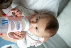 Dr. Brown's Siliconen Handvat Voor Brede Halsfles - Roze -Peuterpaleis Winkel 1200x800 148