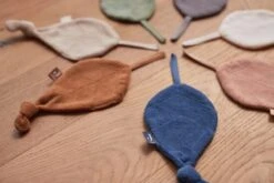 Jollein Speendoekje Badstof Leaf - Storm Grey -Peuterpaleis Winkel 1200x800 283