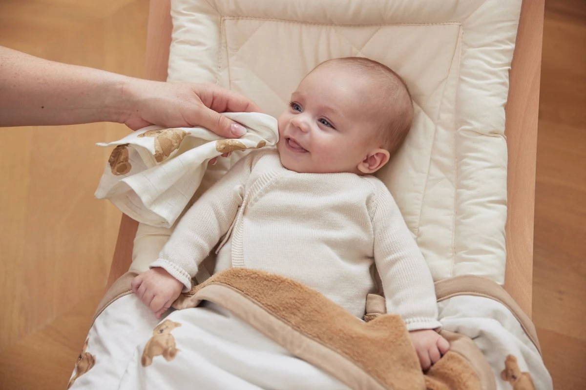 Jollein Baby Deken Ledikant Jersey 100x150cm - Teddy Bear 12 Jollein Baby Deken Ledikant Jersey 100x150cm - Teddy Bear - Afbeelding 10