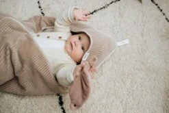 Koeka Omslagdoek Baby Teddy Vik - Roze -Peuterpaleis Winkel 1200x800 399