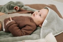 Koeka Omslagdoek Baby Teddy Vik - Groen 18 Koeka Omslagdoek Baby Teddy Vik - Groen -Peuterpaleis Winkel 1200x800 407