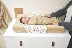 SwaddleMeyco Inbakerdoek Uni - Sand - 0-3 Maanden -Peuterpaleis Winkel 1200x800 425