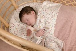 Little Dutch Ledikantdeken Flowers & Butterflies -Peuterpaleis Winkel 1200x800 468