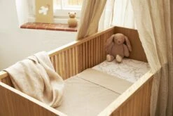 Meyco Branches Hoeslaken Juniorbed - Sand - 70x140/150cm 9 Meyco Branches Hoeslaken Juniorbed - Sand - 70x140/150cm -Peuterpaleis Winkel 1200x800 475