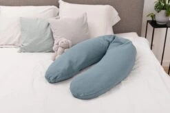 Doomoo Basics Comfy Big - Voedingskussen - Biokatoen - 190cm - Tetra Blue -Peuterpaleis Winkel 1200x801 23