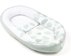 Doomoo Cocoon - Babynestje - Biologisch Katoen - 74 X 46 Cm - Leaves Aqua Green -Peuterpaleis Winkel 1200x943 1