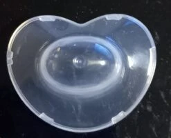 Merkloos Frozen Speen - Fopspeen - Elsa - Blauw - Zilver - Fopspeen Clip - Speenketting - Strass - Kristal - Luxe - Baby - GRATIS Speen Beschermkapje -Peuterpaleis Winkel 1200x974 3