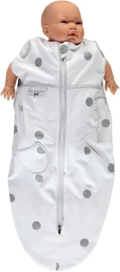 Puckababy Inbakerslaapzak Original Mini - 3-6 Maanden - White Dotty -Peuterpaleis Winkel 530x1200 6