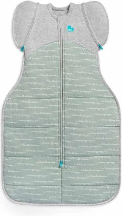 Love To Dream™ Swaddle Up™ Overgangsslaapzak Large 8,5 - 11 Kg – 2.5 TOG (16°C- 20°C) – Olive – Fase 2 Uitbakeren -Peuterpaleis Winkel 676x1200 4