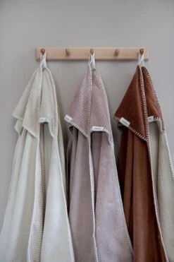 Koeka Omslagdoek Baby Teddy Vik - Roze -Peuterpaleis Winkel 799x1200 65