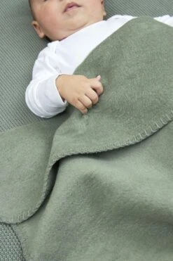 Meyco Uni Ledikant Deken - Forest Green - 100x150cm -Peuterpaleis Winkel 800x1200 349