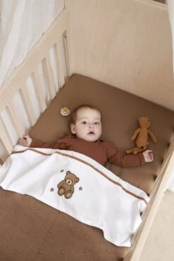 Meyco Teddy Bear Ledikant Laken - Toffee - 100x150cm -Peuterpaleis Winkel 800x1200 382