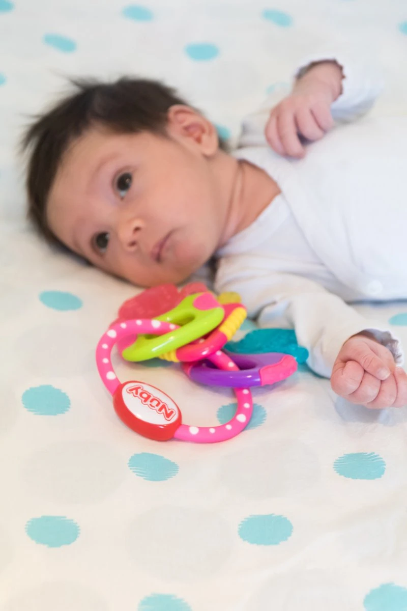 Nûby - IcyBite Koelbijtsleutels - Roze - 3m+ 5 Nûby - IcyBite Koelbijtsleutels - Roze - 3m+ - Afbeelding 3