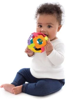 Playgro Shake Rattle And Roll Ball -Peuterpaleis Winkel 809x1200 4